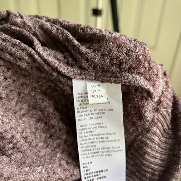 Free People Thermal Off Shoulder Blouse Washed Purple Oversized Fall, Size M - Picture 10 of 13